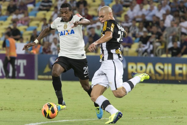Durante a partida entre Botafogo x Corinthians, realizada esta noite no estádio do Maracanã, válida pela 20ª rodada do Campeonato Brasileiro de 2013