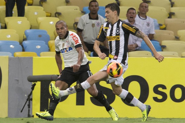 Durante a partida entre Botafogo x Corinthians, realizada esta noite no estádio do Maracanã, válida pela 20ª rodada do Campeonato Brasileiro de 2013