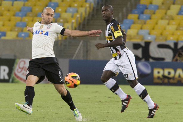 Durante a partida entre Botafogo x Corinthians, realizada esta noite no estádio do Maracanã, válida pela 20ª rodada do Campeonato Brasileiro de 2013