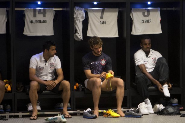 Nos vestiários antes da partida entre Botafogo x Corinthians, realizada esta noite no estádio do Maracanã, válida pela 20ª rodada do Campeonato Brasileiro de 2013
