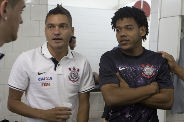 Nos vestiários antes da partida entre São Paulo x Corinthians, realizada esta tarde no estádio do Morumbi, válida pela 28ª rodada do Campeonato Brasileiro de 2013