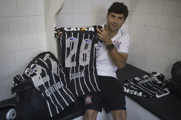 Nos vestiários antes da partida entre São Paulo x Corinthians, realizada esta tarde no estádio do Morumbi, válida pela 28ª rodada do Campeonato Brasileiro de 2013