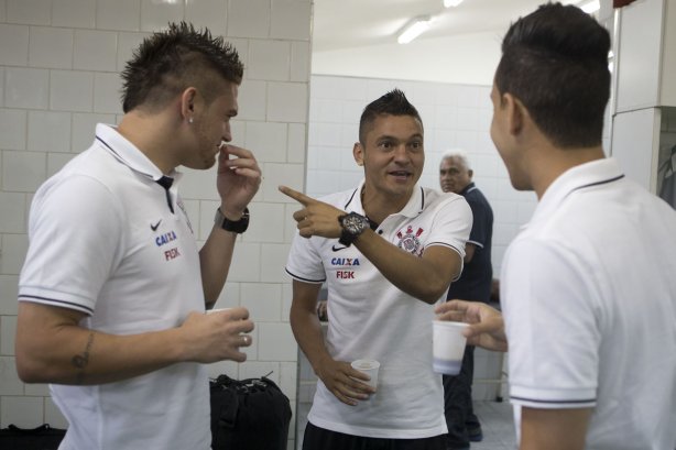 Nos vestiários antes da partida entre São Paulo x Corinthians, realizada esta tarde no estádio do Morumbi, válida pela 28ª rodada do Campeonato Brasileiro de 2013