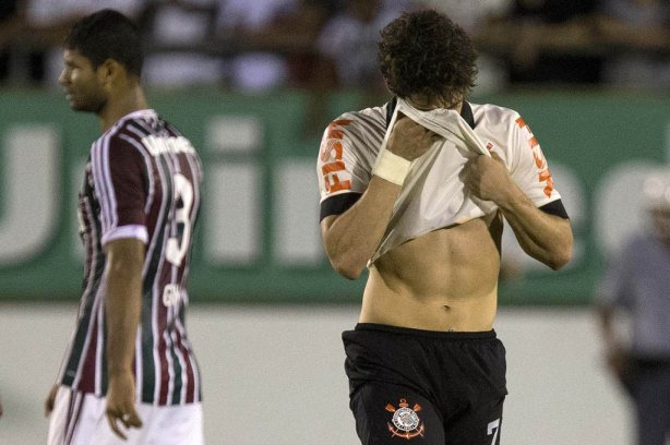 Durante a partida entre Corinthians x Fluminense, realizada esta noite no estádio da Fonte Luminosa, em Araraquara, válido pela 33ª rodada do Campeonato Brasileiro de 2013