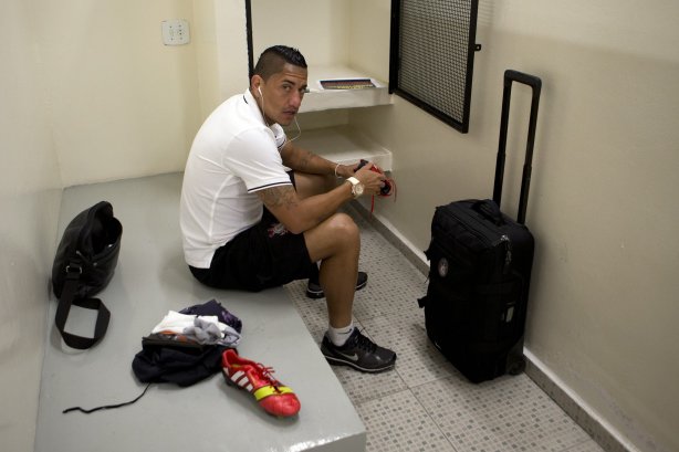 Nos vestiários antes da partida entre Corinthians x Vasco da Gama, realizada esta tarde no estádio do Pacaembu, válida pela 35ª rodada do Campeonato Brasileiro de 2013