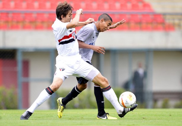 SPFC x Corinthians. Final do Campeonato Paulista sub 15. 23 de Novembro de 2013, Cotia, São Paulo, Brasil