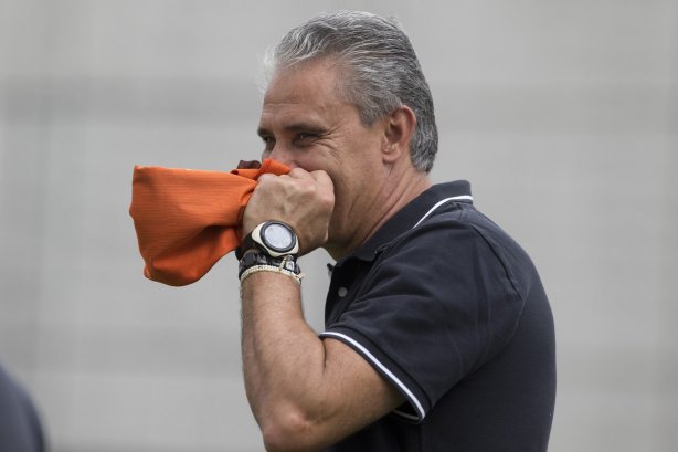 Durante o treino desta tarde no CT Joaquim Grava, no Parque Ecológico do Tiete. O próximo jogo da equipe será sábado, dia 30/11, contra o Internacional/RS, no estádio do Maracanã, válido pela 37ª rodada do Campeonato Brasileiro de 2013