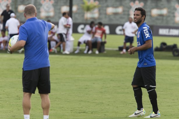 Durante o jogo treino contra o Red Bull esta tarde no CT Joaquim Grava, zona leste de São Paulo. O próximo jogo da equipe será dia 19/01, contra a Portuguesa, no estádio do Caninde, jogo válido pela primeira rodada do Campeonato Paulista 2014