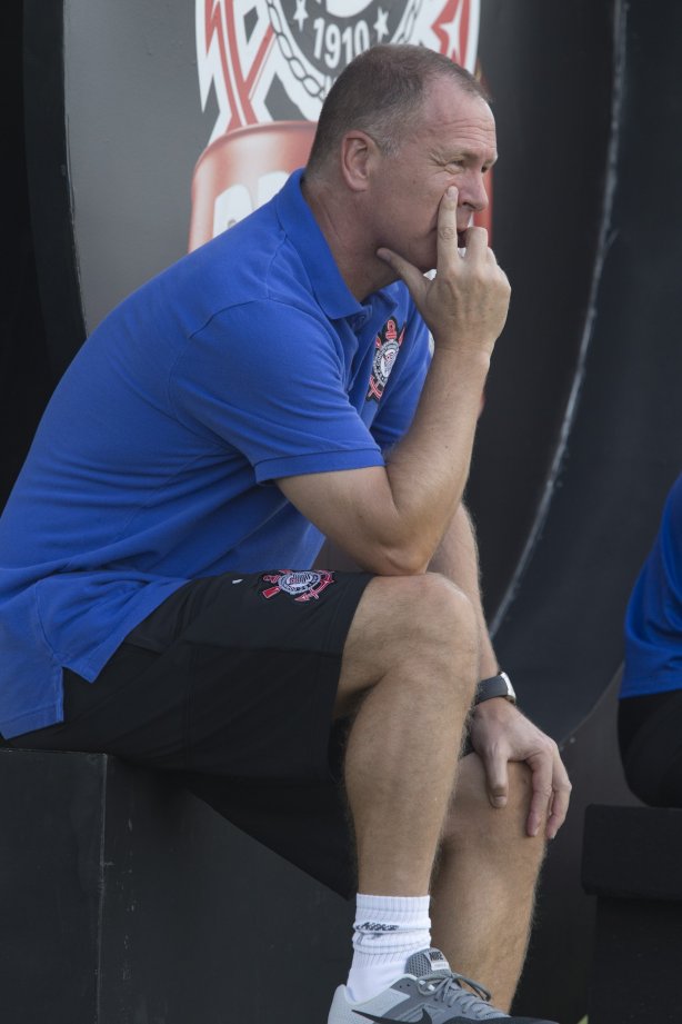 Durante o jogo treino contra o Red Bull esta tarde no CT Joaquim Grava, zona leste de São Paulo. O próximo jogo da equipe será dia 19/01, contra a Portuguesa, no estádio do Caninde, jogo válido pela primeira rodada do Campeonato Paulista 2014