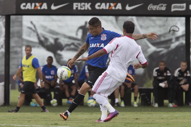 Durante o jogo treino contra o Red Bull esta tarde no CT Joaquim Grava, zona leste de São Paulo. O próximo jogo da equipe será dia 19/01, contra a Portuguesa, no estádio do Caninde, jogo válido pela primeira rodada do Campeonato Paulista 2014