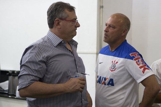 Nos vestiários antes da partida entre Portuguesa x Corinthians, realizada esta tarde no estádio do Caninde, válida pela 1ª rodada do Campeonato Paulista de 2014