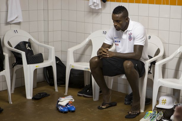 Nos vestiários antes da partida entre Corinthians x Paulista/Jundiaí, realizada esta noite no estádio Decio Vitta, em Americana, válida pela 2ª rodada do Campeonato Paulista de 2014