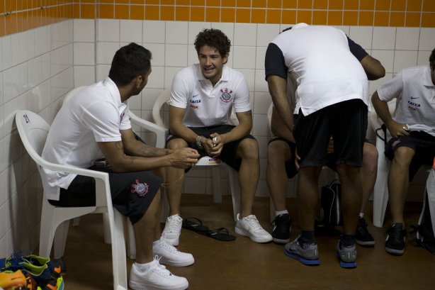 Nos vestiários antes da partida entre Corinthians x Paulista/Jundiaí, realizada esta noite no estádio Decio Vitta, em Americana, válida pela 2ª rodada do Campeonato Paulista de 2014