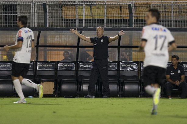 Durante a partida entre Corinthians x São Bernardo, realizada esta noite no estádio do Pacaembu, válida pela 3ª rodada do Campeonato Paulista de 2014