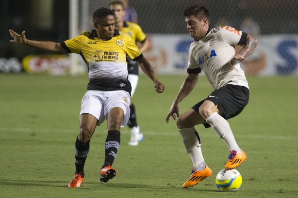 Durante a partida entre Corinthians x São Bernardo, realizada esta noite no estádio do Pacaembu, válida pela 3ª rodada do Campeonato Paulista de 2014