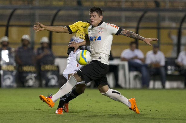 Durante a partida entre Corinthians x São Bernardo, realizada esta noite no estádio do Pacaembu, válida pela 3ª rodada do Campeonato Paulista de 2014
