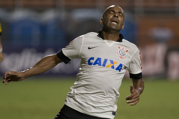 Durante a partida entre Corinthians x São Bernardo, realizada esta noite no estádio do Pacaembu, válida pela 3ª rodada do Campeonato Paulista de 2014