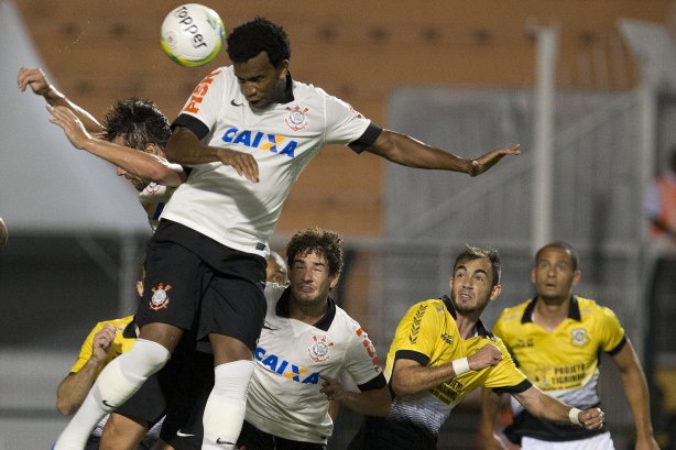 Durante a partida entre Corinthians x São Bernardo, realizada esta noite no estádio do Pacaembu, válida pela 3ª rodada do Campeonato Paulista de 2014