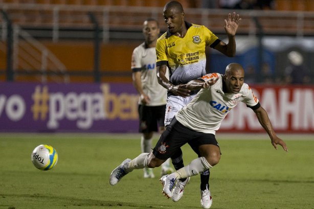 Durante a partida entre Corinthians x São Bernardo, realizada esta noite no estádio do Pacaembu, válida pela 3ª rodada do Campeonato Paulista de 2014