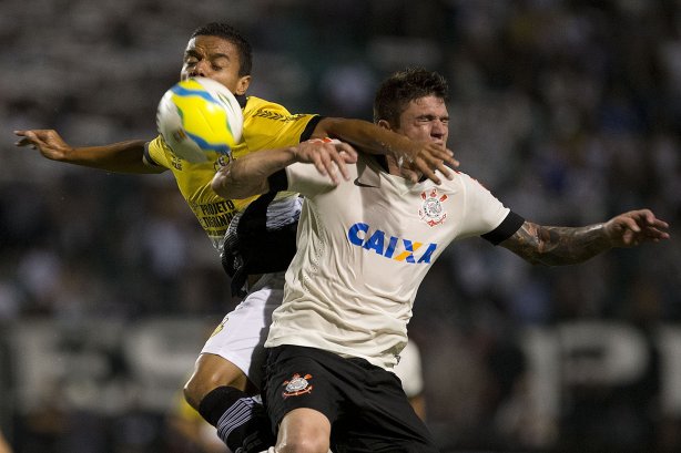 Durante a partida entre Corinthians x São Bernardo, realizada esta noite no estádio do Pacaembu, válida pela 3ª rodada do Campeonato Paulista de 2014