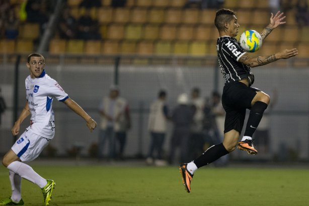 Durante a partida entre Corinthians x Rio Claro, realizada esta noite no estádio do Pacaembu, válida pela 10ª rodada do Campeonato Paulista de 2014