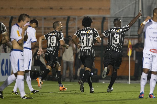 Durante a partida entre Corinthians x Rio Claro, realizada esta noite no estádio do Pacaembu, válida pela 10ª rodada do Campeonato Paulista de 2014
