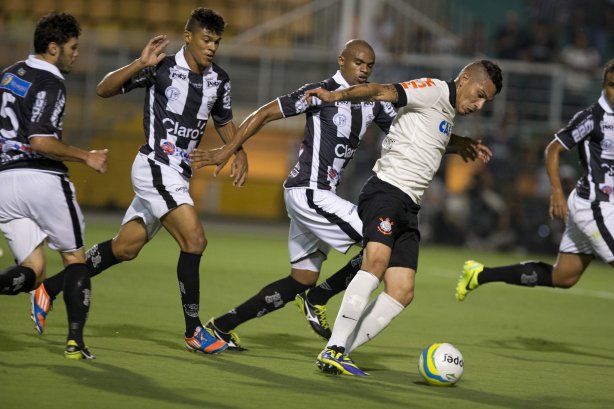 Durante a partida entre Corinthians x Comercial/RP, realizada esta noite no estádio do Pacaembu, válida pela 11ª rodada do Campeonato Paulista de 2014