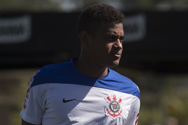 Durante o jogo treino contra a Ponte Preta, de Campinas, esta manhã no CT Joaquim Grava, Parque Ecológico do Tiete, zona leste de São Paulo. O próximo jogo da equipe será dia 20/04, contra o Atlético MIneiro, válido pela 1ª rodada do Campeonato Brasileiro de 2014