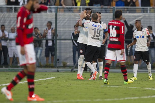 Durante a partida entre Corinthians x Flamengo, realizada esta tarde no estádio do Pacaembu, válida pela 2ª rodada do Campeonato Brasileiro de 2014