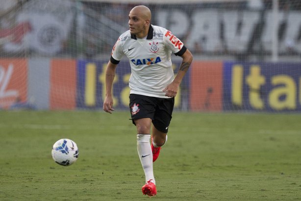 Durante a partida entre Corinthians x Flamengo, realizada esta tarde no estádio do Pacaembu, válida pela 2ª rodada do Campeonato Brasileiro de 2014