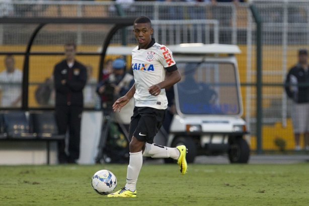 Durante a partida entre Corinthians x Flamengo, realizada esta tarde no estádio do Pacaembu, válida pela 2ª rodada do Campeonato Brasileiro de 2014