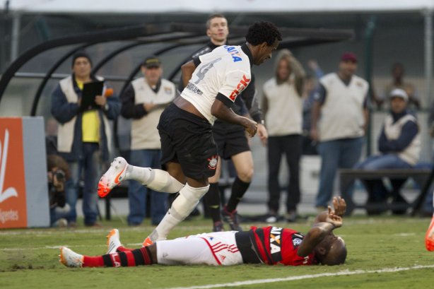 Durante a partida entre Corinthians x Flamengo, realizada esta tarde no estádio do Pacaembu, válida pela 2ª rodada do Campeonato Brasileiro de 2014