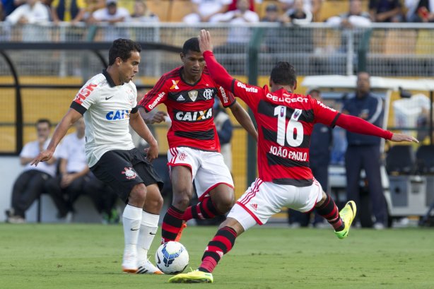 Durante a partida entre Corinthians x Flamengo, realizada esta tarde no estádio do Pacaembu, válida pela 2ª rodada do Campeonato Brasileiro de 2014