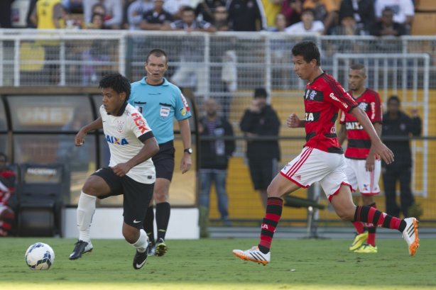 Durante a partida entre Corinthians x Flamengo, realizada esta tarde no estádio do Pacaembu, válida pela 2ª rodada do Campeonato Brasileiro de 2014