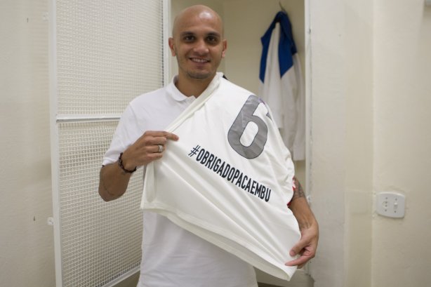 Nos vestiários antes da partida entre Corinthians x Flamengo, realizada esta tarde no estádio do Pacaembu, válida pela 2ª rodada do Campeonato Brasileiro de 2014