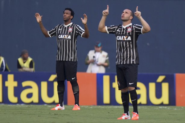 Durante a partida entre São Paulo x Corinthians, realizada esta tarde na Arena Barueri, válida pela 4ª rodada do Campeonato Brasileiro de 2014