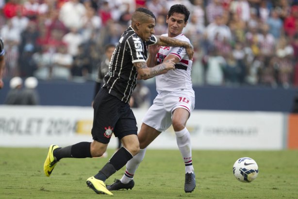 Durante a partida entre São Paulo x Corinthians, realizada esta tarde na Arena Barueri, válida pela 4ª rodada do Campeonato Brasileiro de 2014