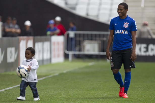 Durante o treino desta manhã na Arena Corinthians, zona leste de São Paulo. O próximo jogo da equipe será amanhã, domingo, dia 18/05 contra o Figueirense/SC, válido pela 5ª rodada do Campeonato Brasileiro de 2014