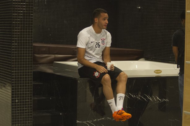 Nos vestiários antes da partida Corinthians x Figueirense/SC, realizada esta tarde na Arena Corinthians, válida pela 5ª rodada do Campeonato Brasileiro de 2014