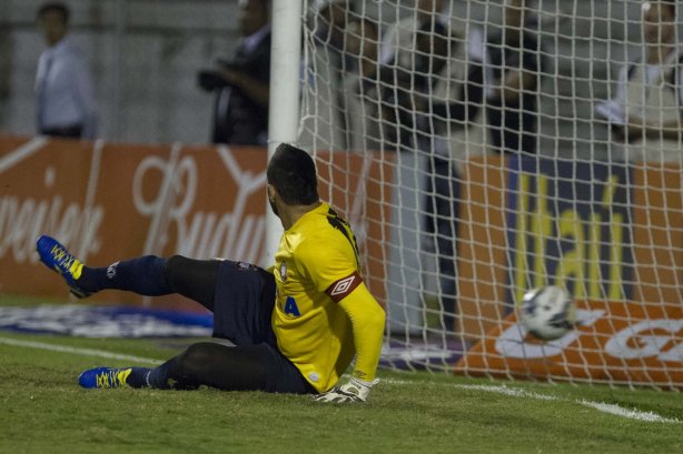 Durante a partida Corinthians x Atlético-PR, realizada esta noite no estádio do Caninde, válida pela 6ª rodada do Campeonato Brasileiro de 2014