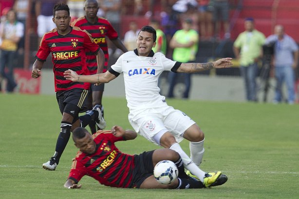 Durante a partida entre Sport/Recife x Corinthians, realizada esta tarde na Ilha do Retiro, válida pela 7ª rodada do Campeonato Brasileiro de 2014