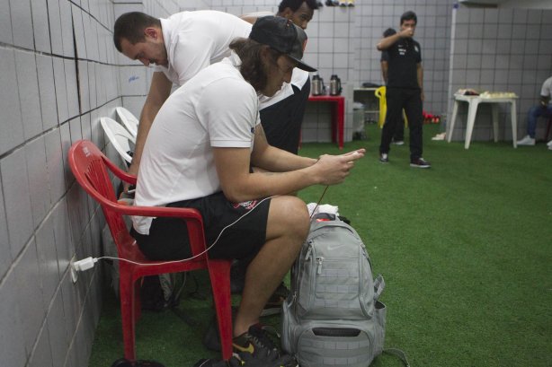 Nos vestiários antes da partida entre Sport/Recife x Corinthians, realizada esta tarde na Ilha do Retiro, válida pela 7ª rodada do Campeonato Brasileiro de 2014