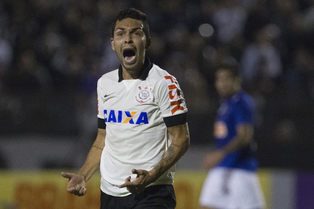 Durante a partida Corinthians x Cruzeiro, realizada esta noite no estádio do Caninde, válida pela 8ª rodada do Campeonato Brasileiro de 2014