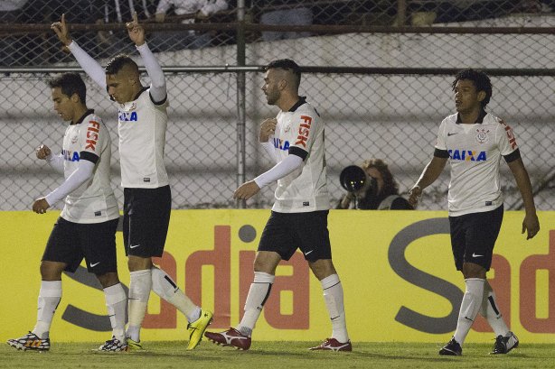 Durante a partida Corinthians x Cruzeiro, realizada esta noite no estádio do Caninde, válida pela 8ª rodada do Campeonato Brasileiro de 2014