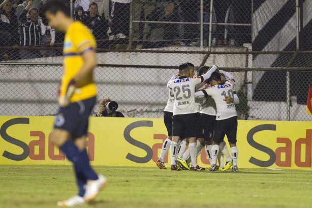 Durante a partida Corinthians x Cruzeiro, realizada esta noite no estádio do Caninde, válida pela 8ª rodada do Campeonato Brasileiro de 2014
