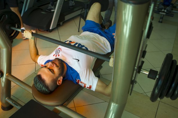 Durante o treino desta manhã em uma academia na cidade de Extrema/MG. O time faz uma intertemporada preparando-se para o próximo jogo dia 17/07 contra o Internacional/RS, na Arena Corinthians, válido pela 10ª rodada do Campeonato Brasileiro de 2014