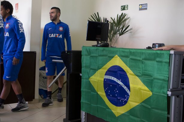 Durante o treino desta manhã em uma academia na cidade de Extrema/MG. O time faz uma intertemporada preparando-se para o próximo jogo dia 17/07 contra o Internacional/RS, na Arena Corinthians, válido pela 10ª rodada do Campeonato Brasileiro de 2014