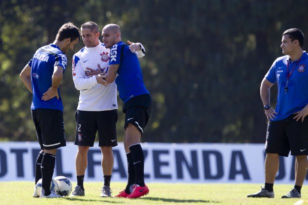 Durante o treino desta manhã no Hotel Fazenda das Amoreiras, na cidade de Extrema/MG. O time faz uma intertemporada preparando-se para o próximo jogo dia 17/07 contra o Internacional/RS, na Arena Corinthians, válido pela 10ª rodada do Campeonato Brasileiro de 2014