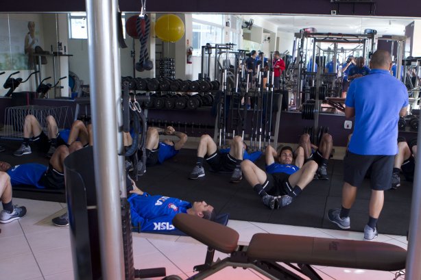 Durante o treino desta manhã em um academia na cidade de Extrema/MG. O time faz uma intertemporada preparando-se para o próximo jogo dia 17/07 contra o Internacional/RS, na Arena Corinthians, válido pela 10ª rodada do Campeonato Brasileiro de 2014