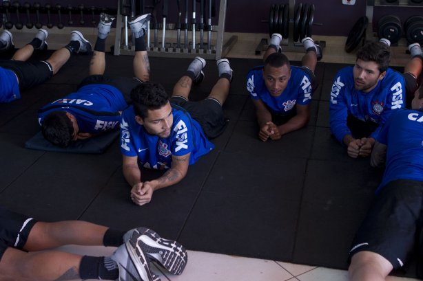 Durante o treino desta manhã em um academia na cidade de Extrema/MG. O time faz uma intertemporada preparando-se para o próximo jogo dia 17/07 contra o Internacional/RS, na Arena Corinthians, válido pela 10ª rodada do Campeonato Brasileiro de 2014